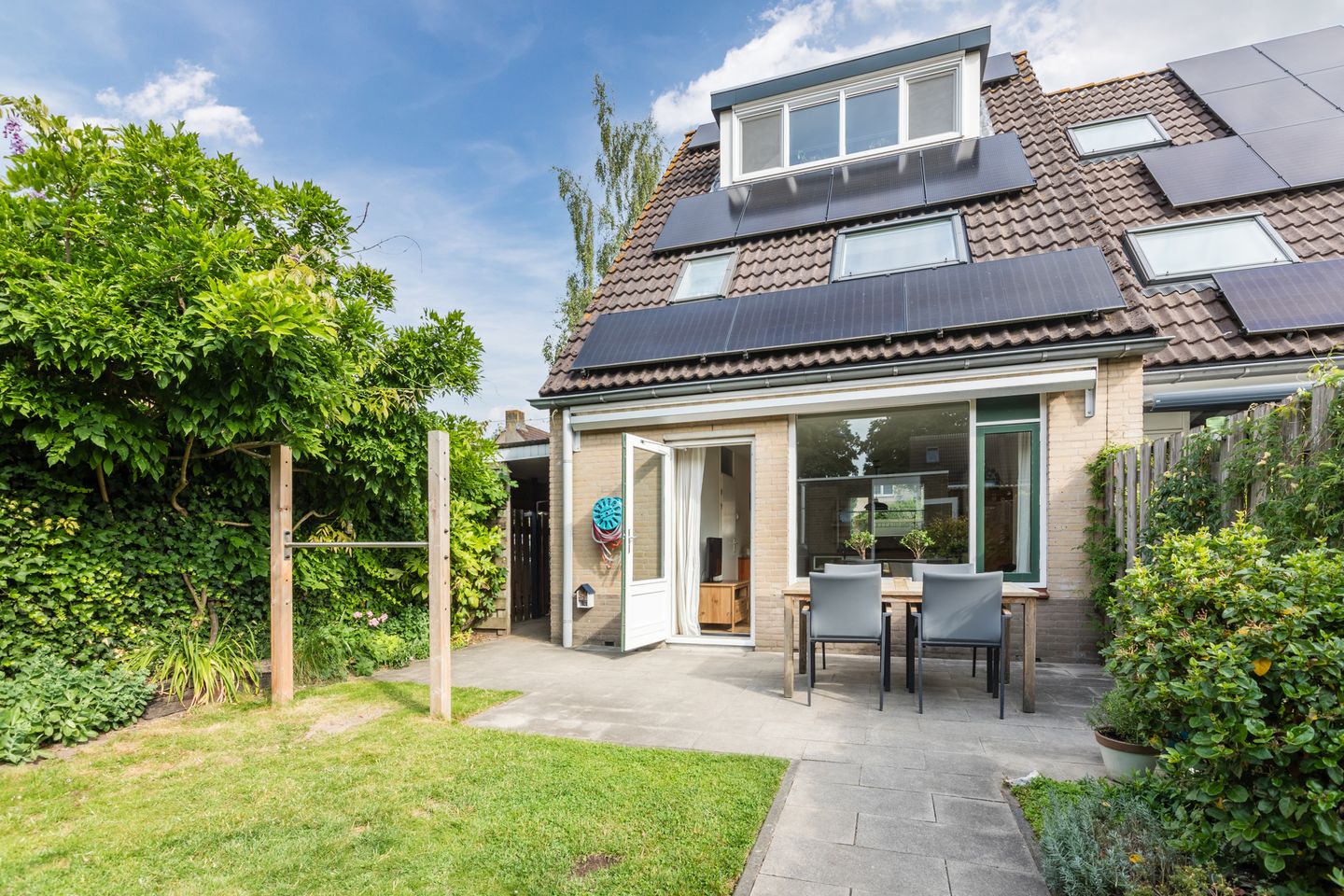 Foto 4 van Corry Vonkstraat 35