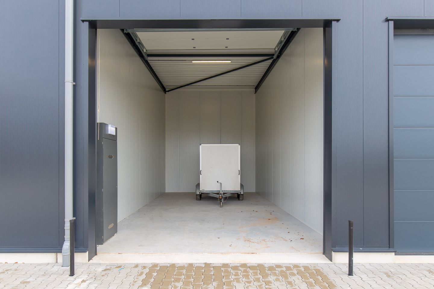 Bekijk foto 3 van Electronicaweg