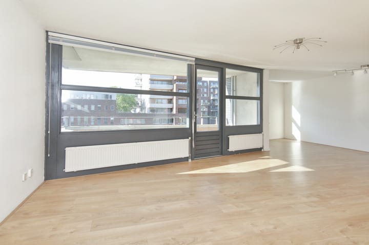 Foto 15 van Jan van Duivenvoordestraat 201