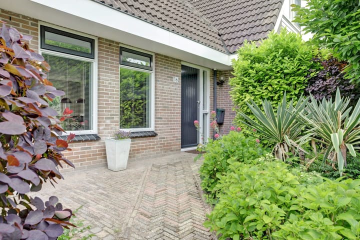 Foto 2 van Ossenweide 36