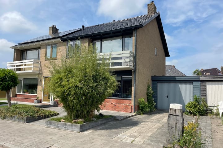 Foto 30 van Burgemeester De Vriesstraat 3