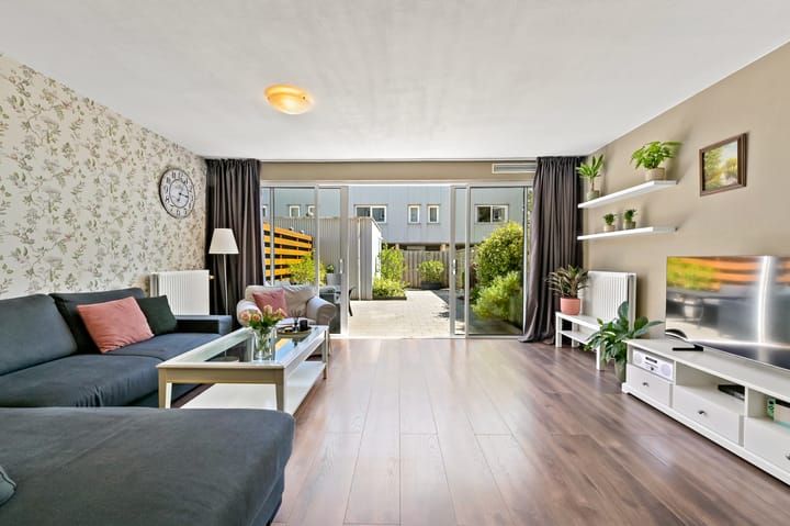 Foto 10 van Van Essendijk 187