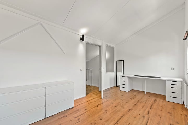 Foto 31 van Van Essendijk 187