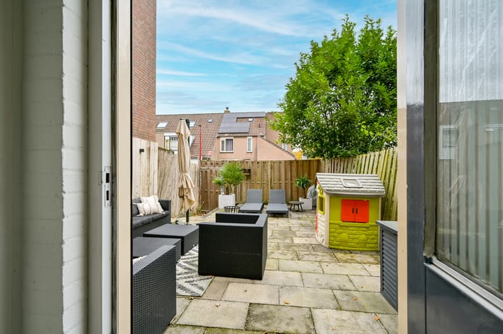 Photo 39 of Orvelterdek 37