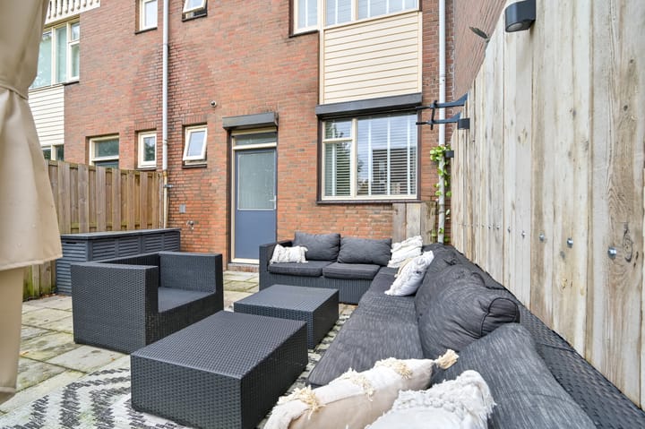 Photo 41 of Orvelterdek 37