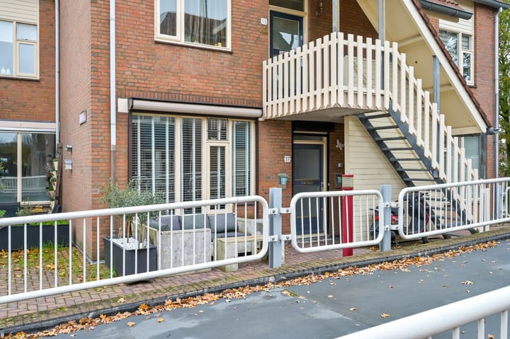 Photo 46 of Orvelterdek 37