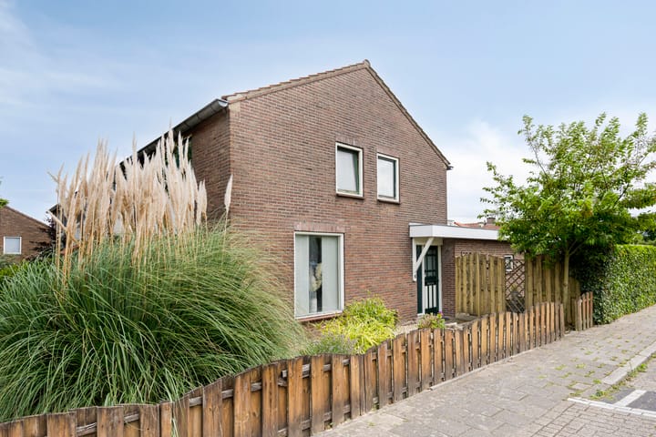 Foto 8 van Secretaris Luijbenstraat 6