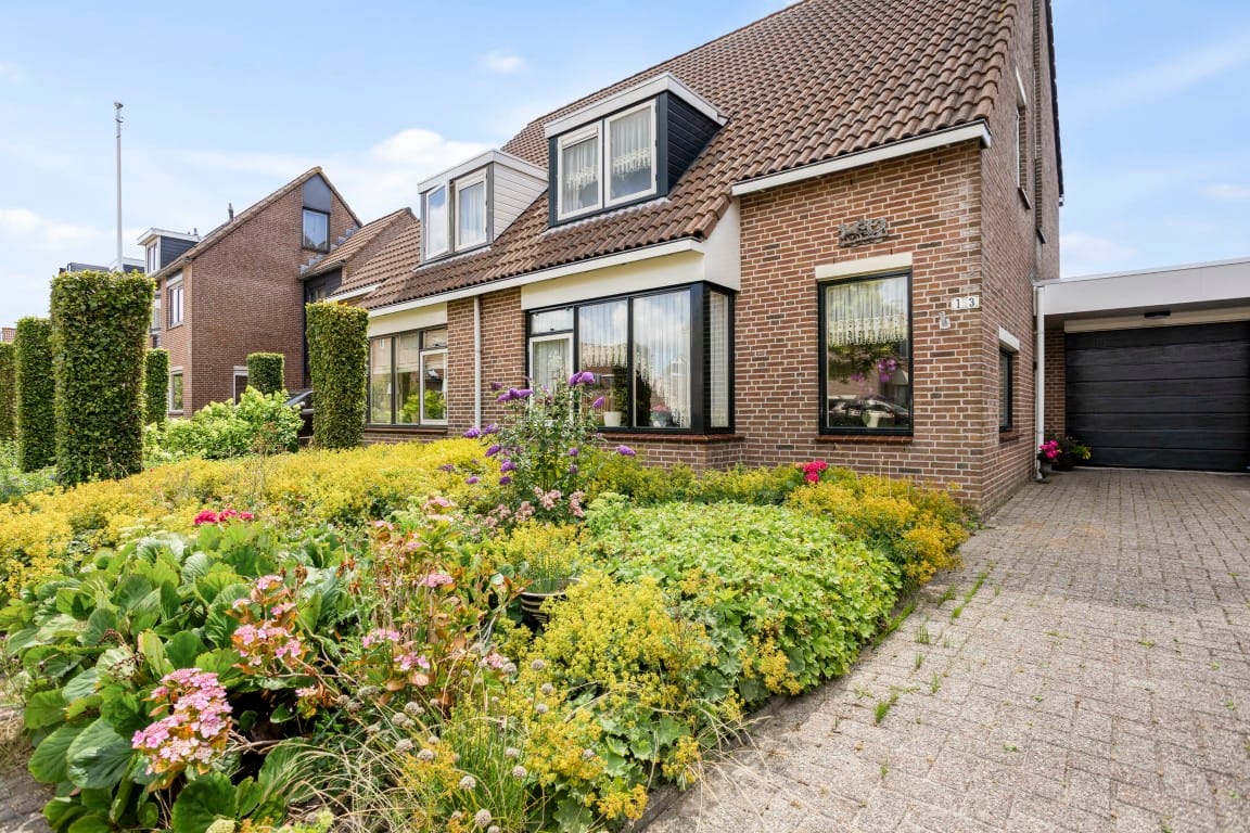 Foto 4 van Boogfries 13