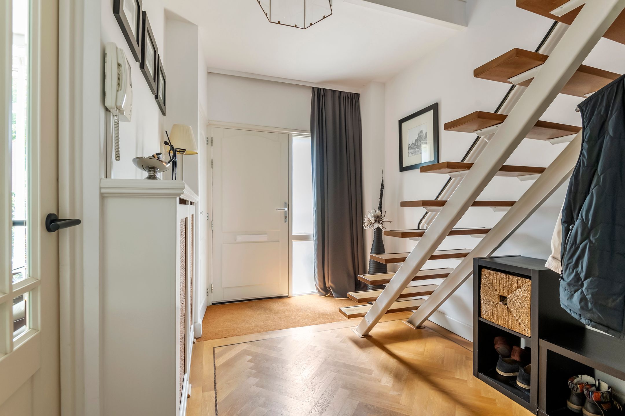 Foto 21 van Julianalaan 24-C