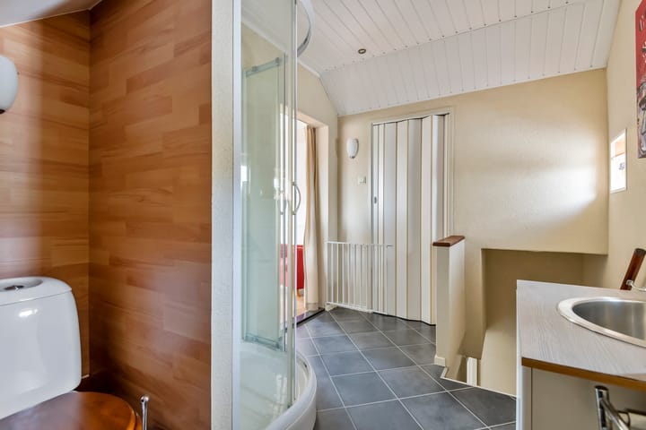 Photo 35 of Julianalaan 24-C