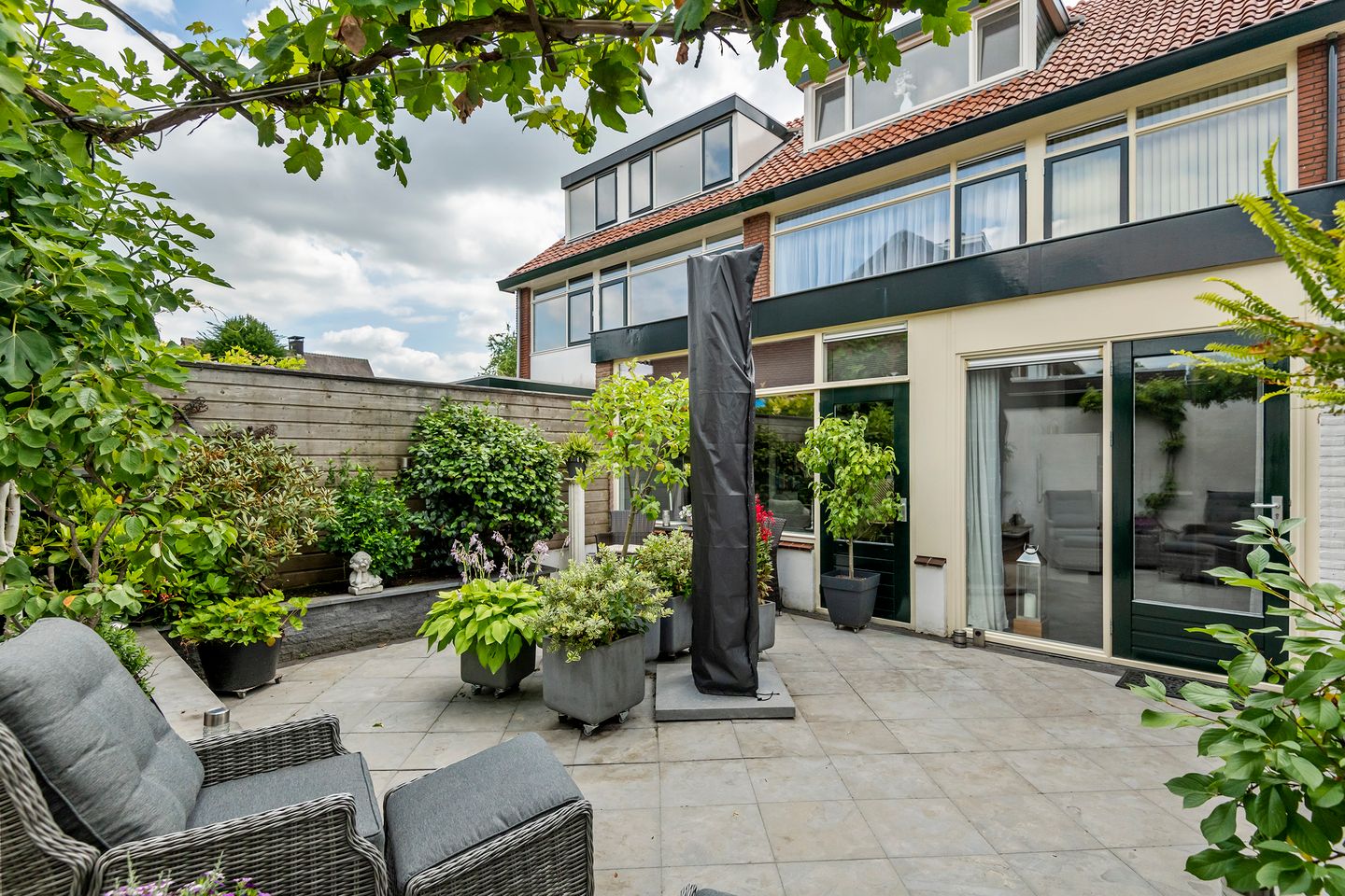 Foto 44 van Julianalaan 24-C