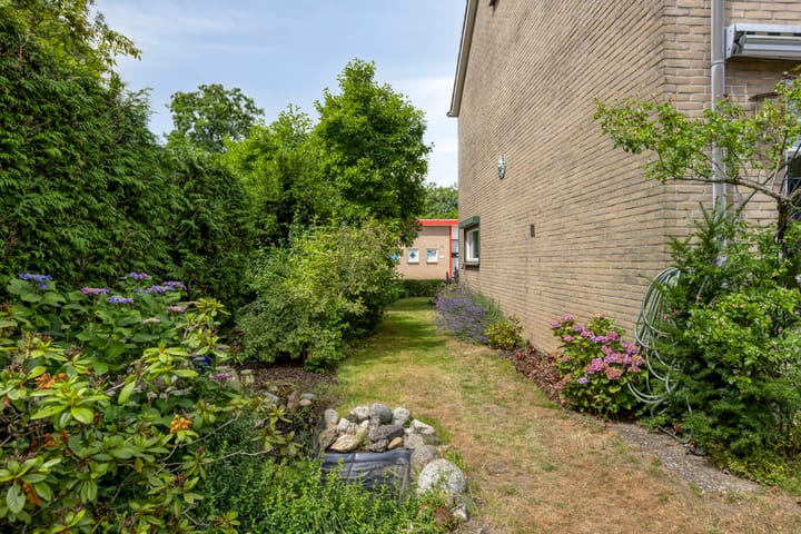 Foto 27 van van Drinenstraat 7