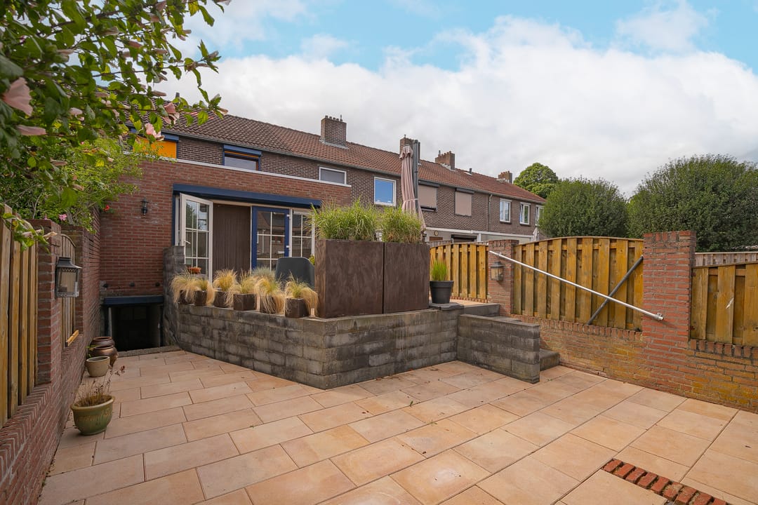 Photo 11 of Groningenstraat 8