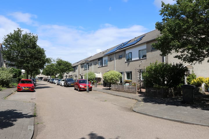 Foto 37 van Fagotstraat 2