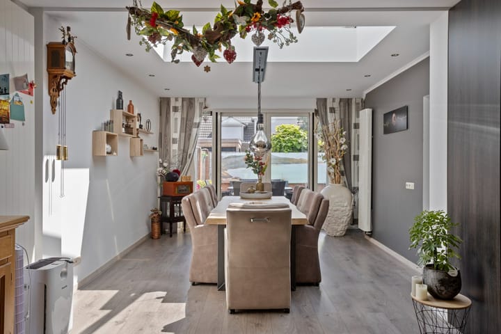 Foto 10 van Steenoven 22