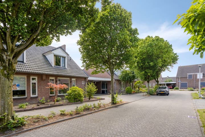 Foto 34 van Steenoven 22