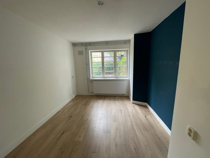 Photo 3 of Pieter Lodewijk Takstraat 31