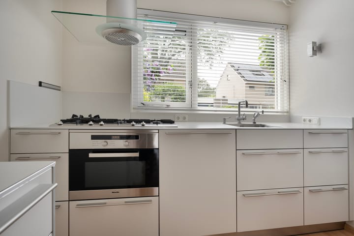 Foto 10 van Vrouwenlaan 162