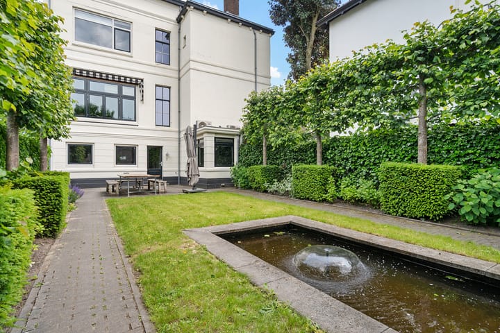 Photo 6 of Westzijde 81