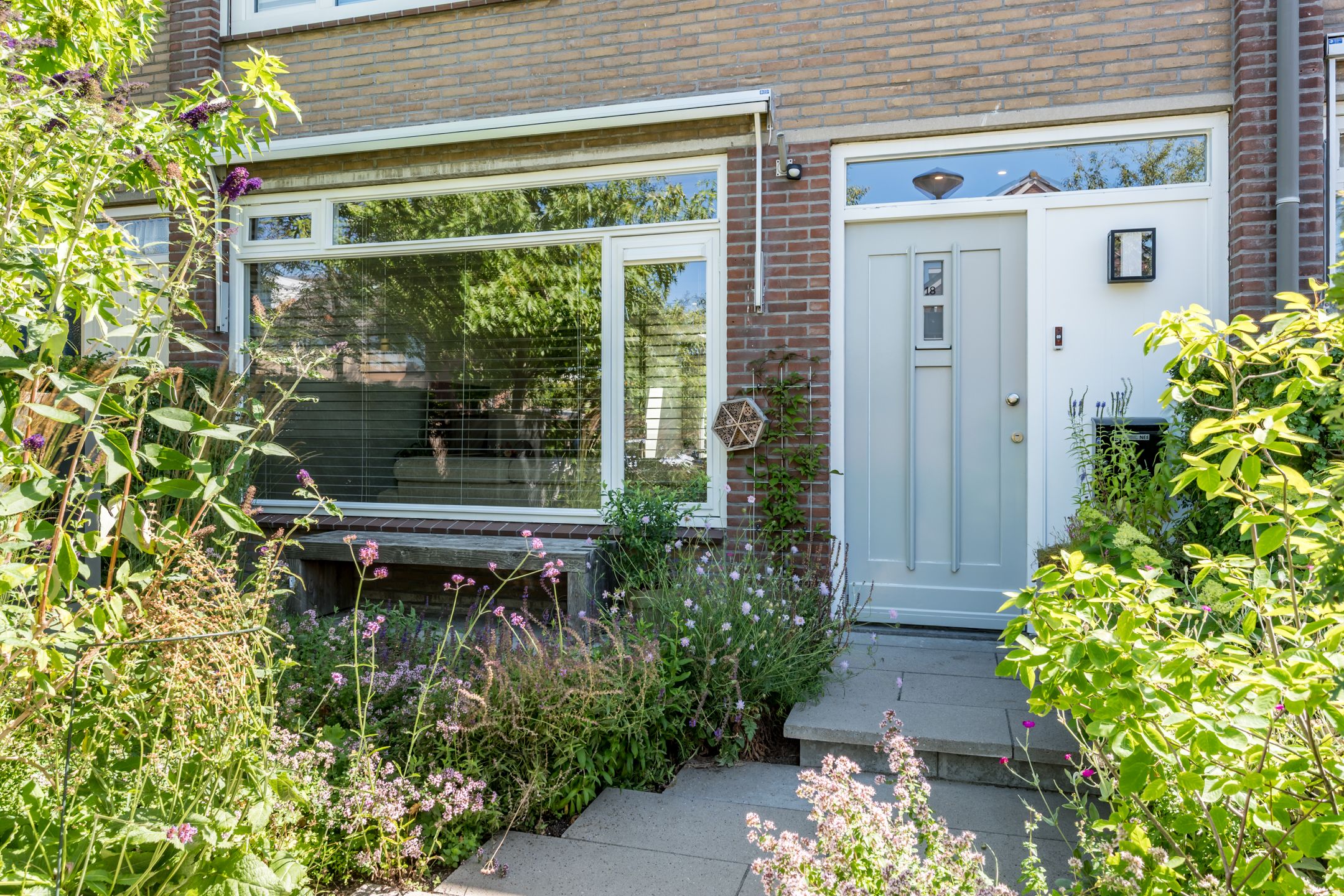 Photo 6 of Irisstraat 18