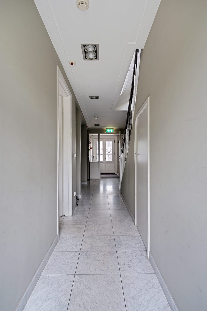 Photo 16 of Westzijde 81