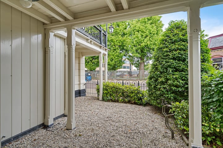 Photo 34 of Westzijde 81