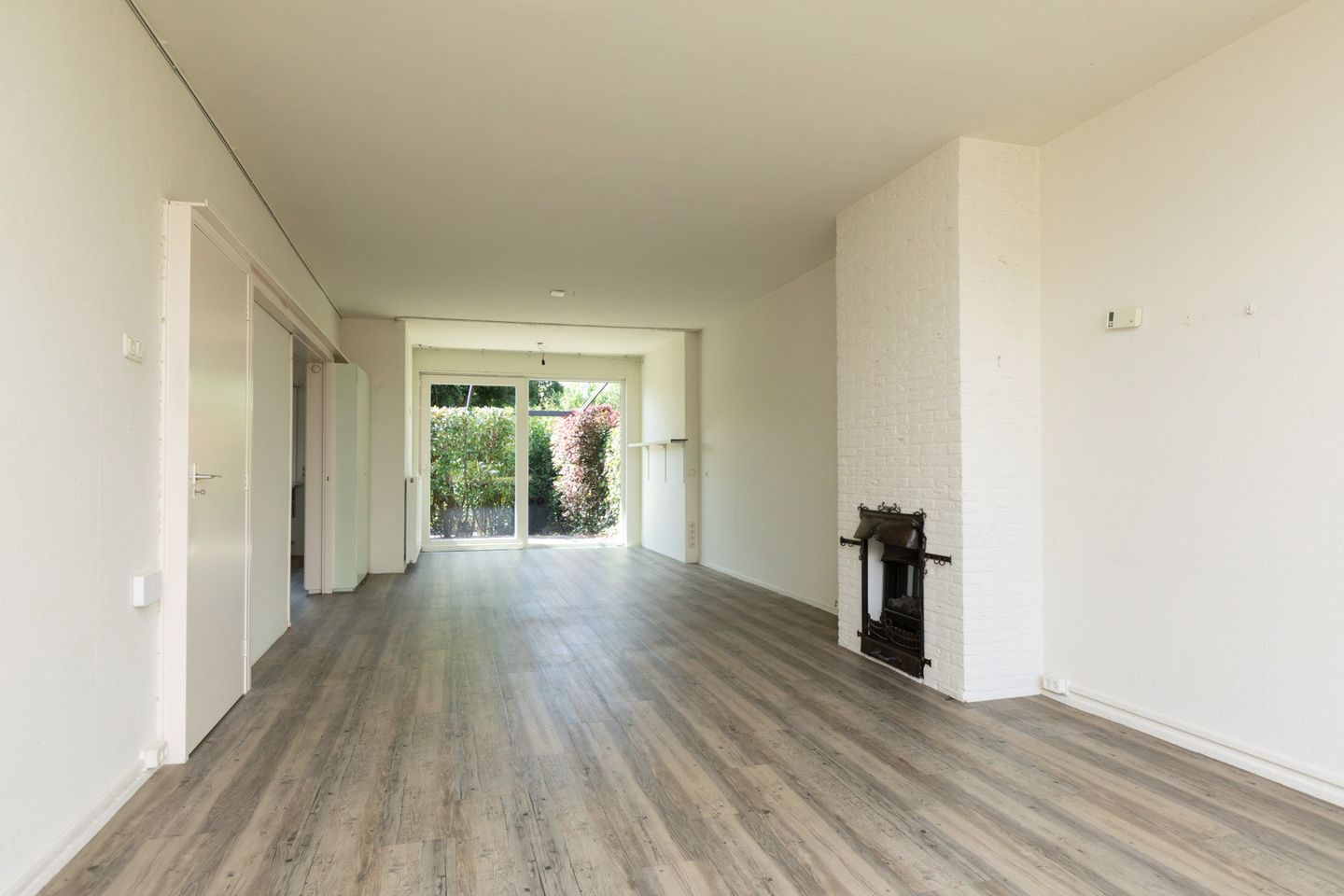 Photo 4 of Bordine 84