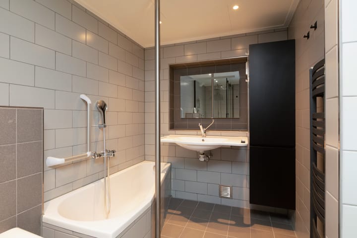 Foto 13 van Bordine 84