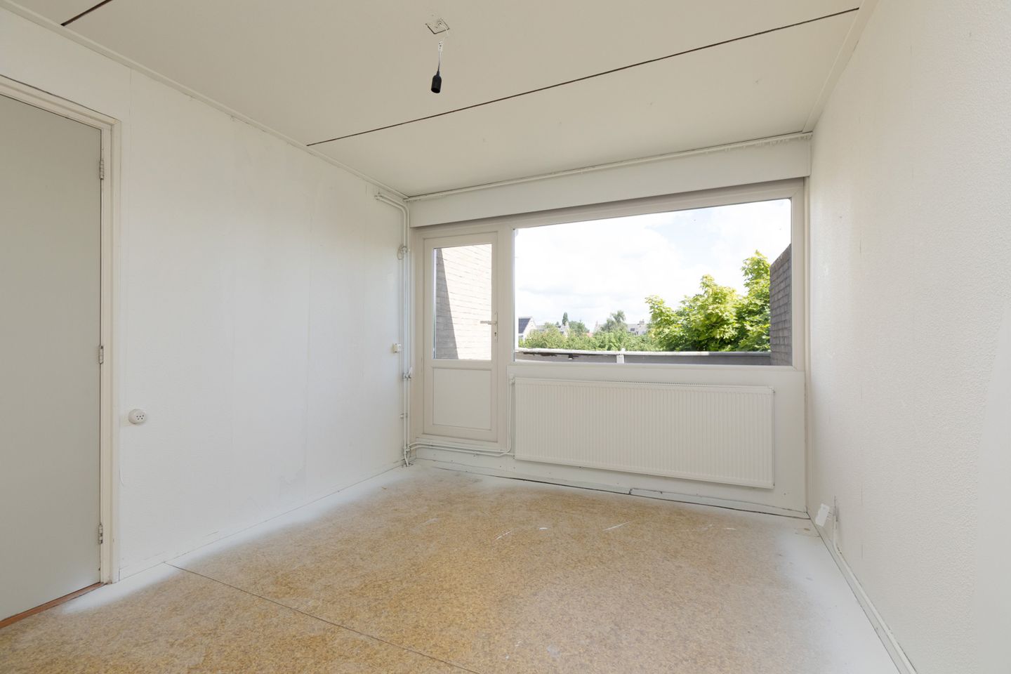 Photo 19 of Bordine 84