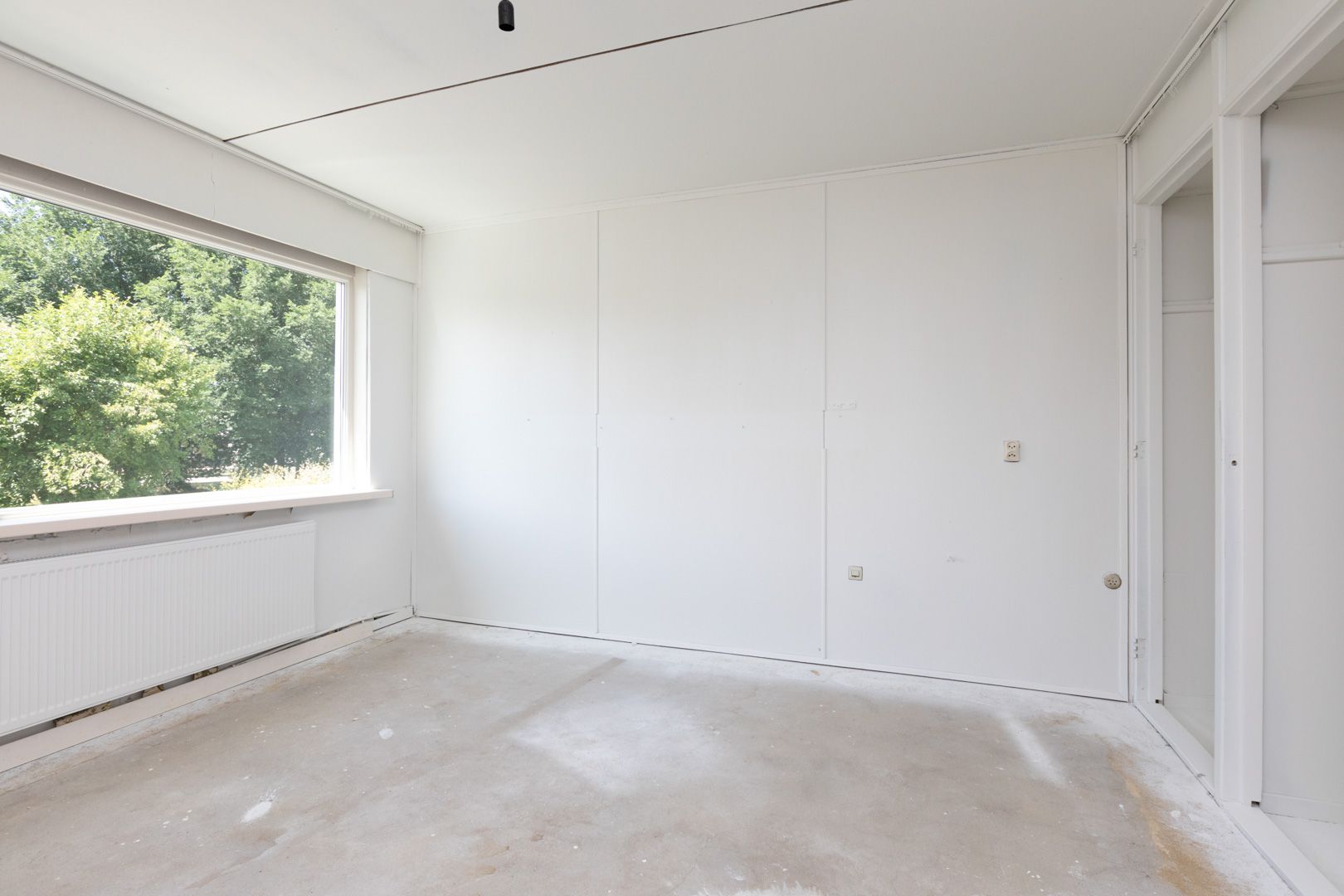 Photo 24 of Bordine 84