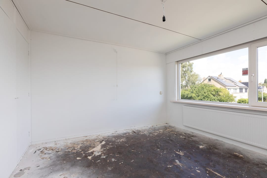 Photo 31 of Bordine 84