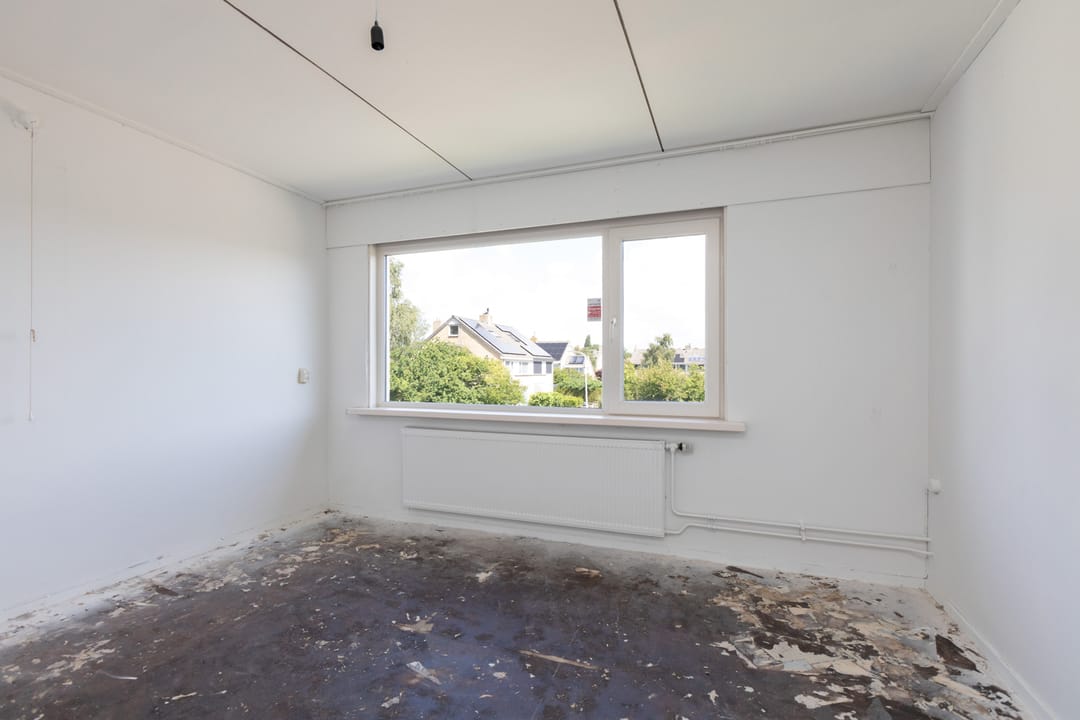 Photo 32 of Bordine 84