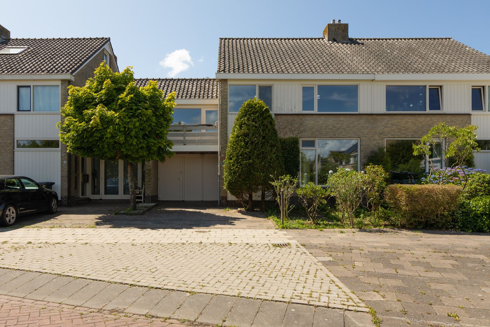 Photo 42 of Bordine 84