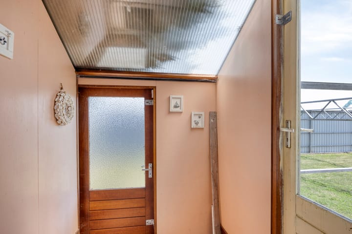 Foto 26 van Overgauwseweg 75