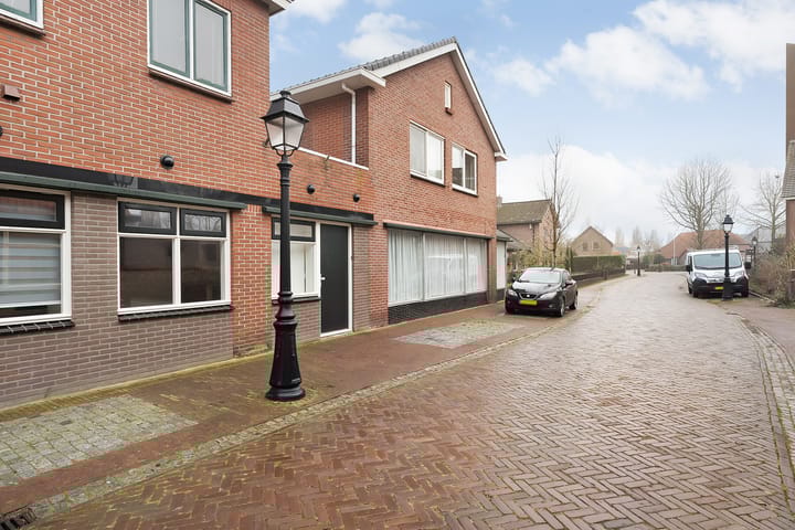 Foto 2 van Burgemeester van Riemsdijkstraat 7-B