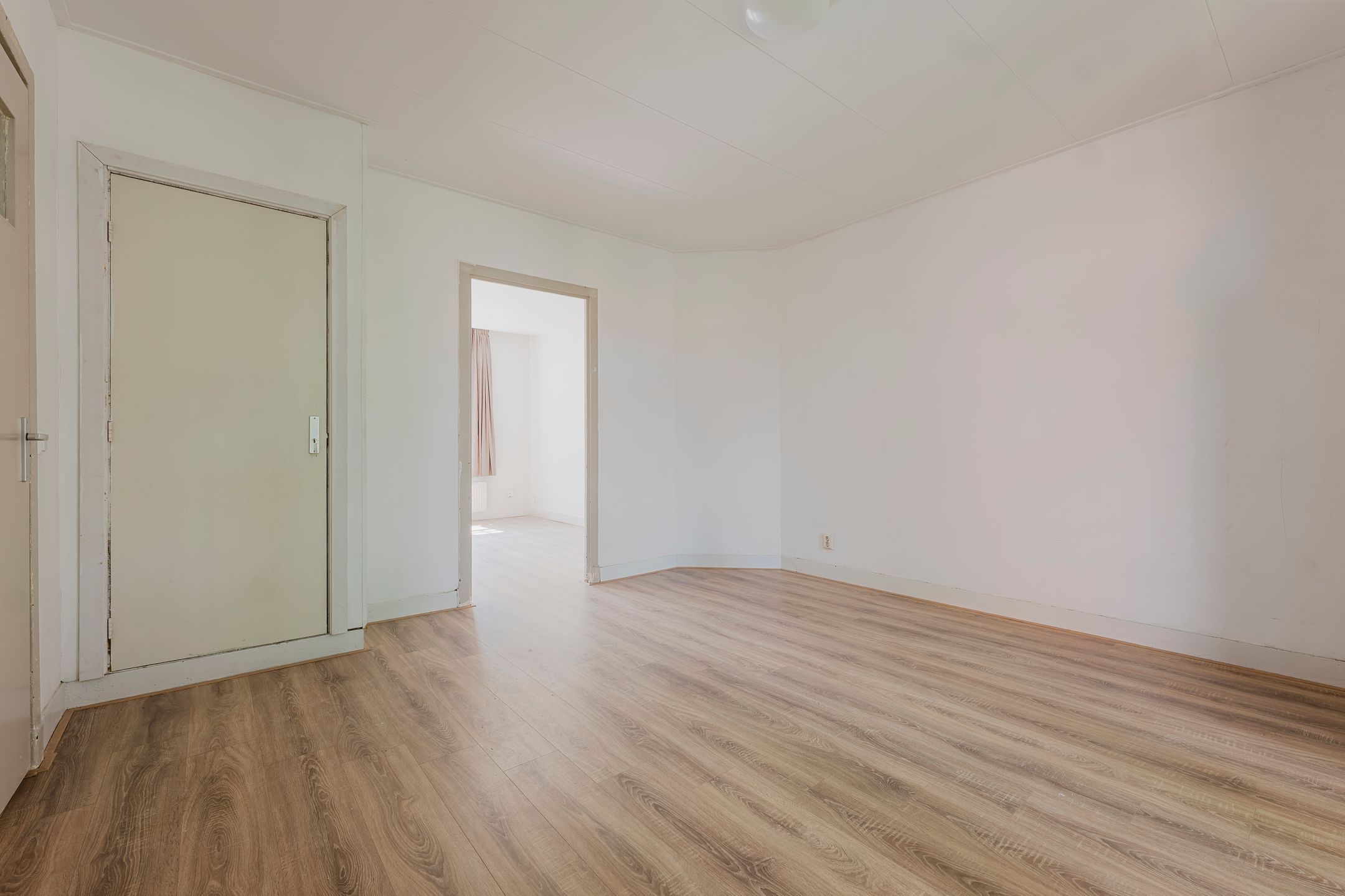 Photo 6 of Meeuwenplein 7-1