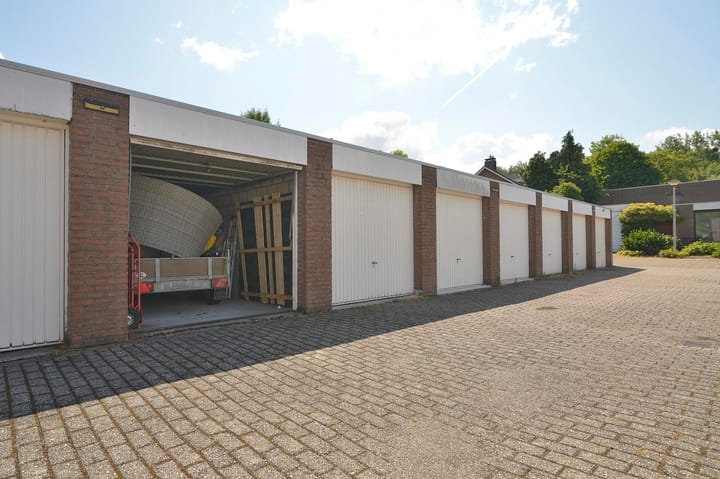 Photo 49 of Vrusschemigerweg 28-A