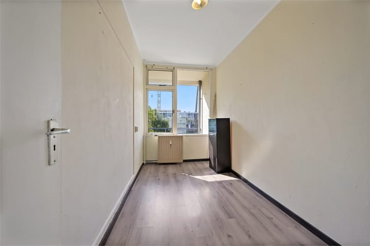 Foto 15 van Hengelolaan 681