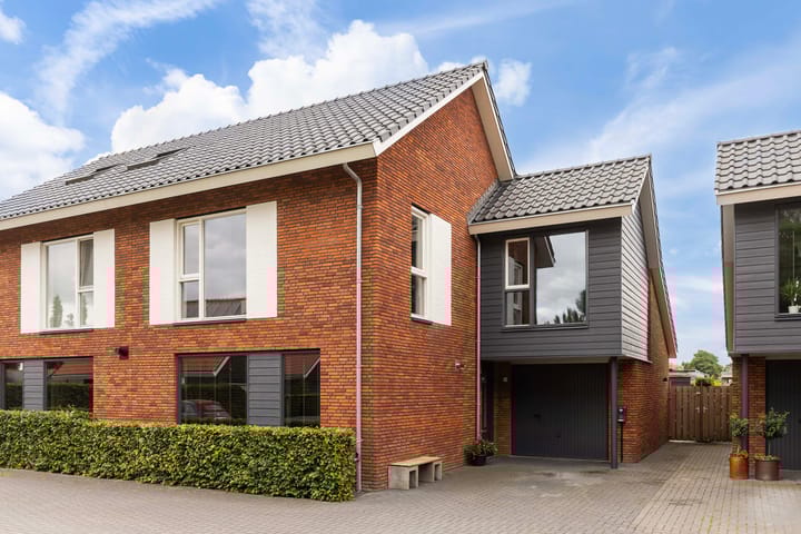 Bekijk foto van Leigraaf 14 E