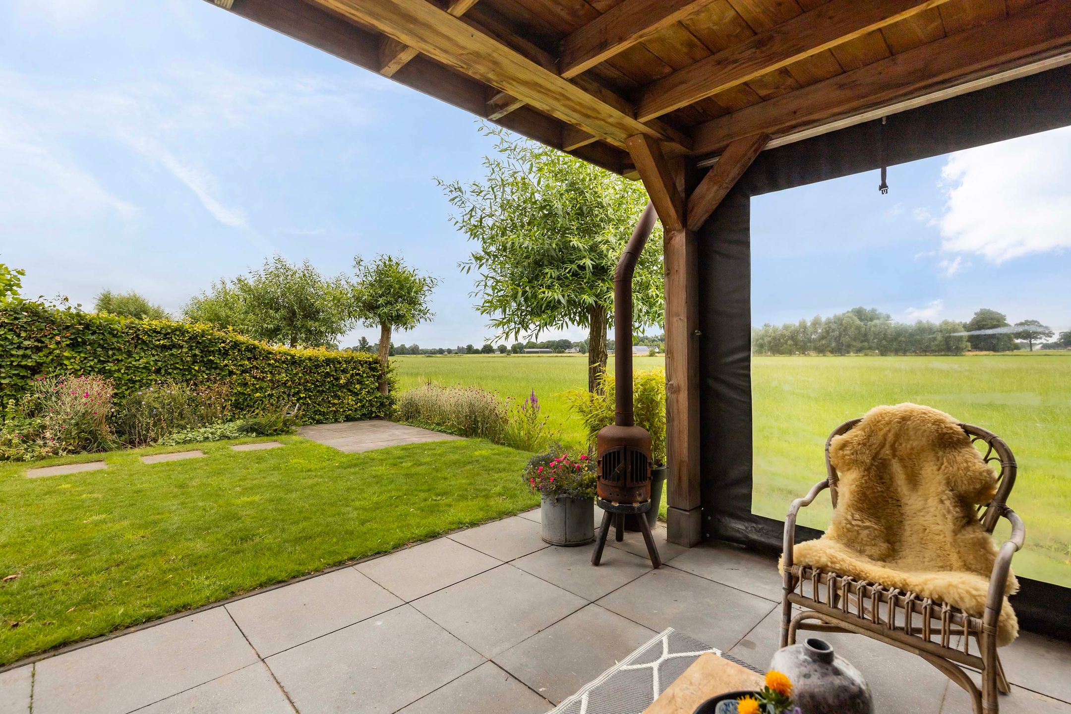 Photo 3 of Leigraaf 14-E