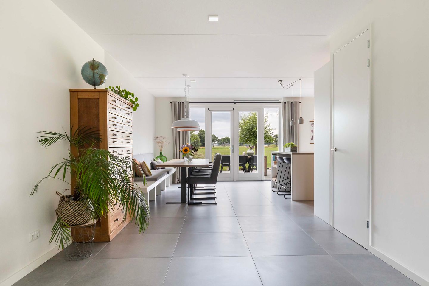 Photo 10 of Leigraaf 14-E