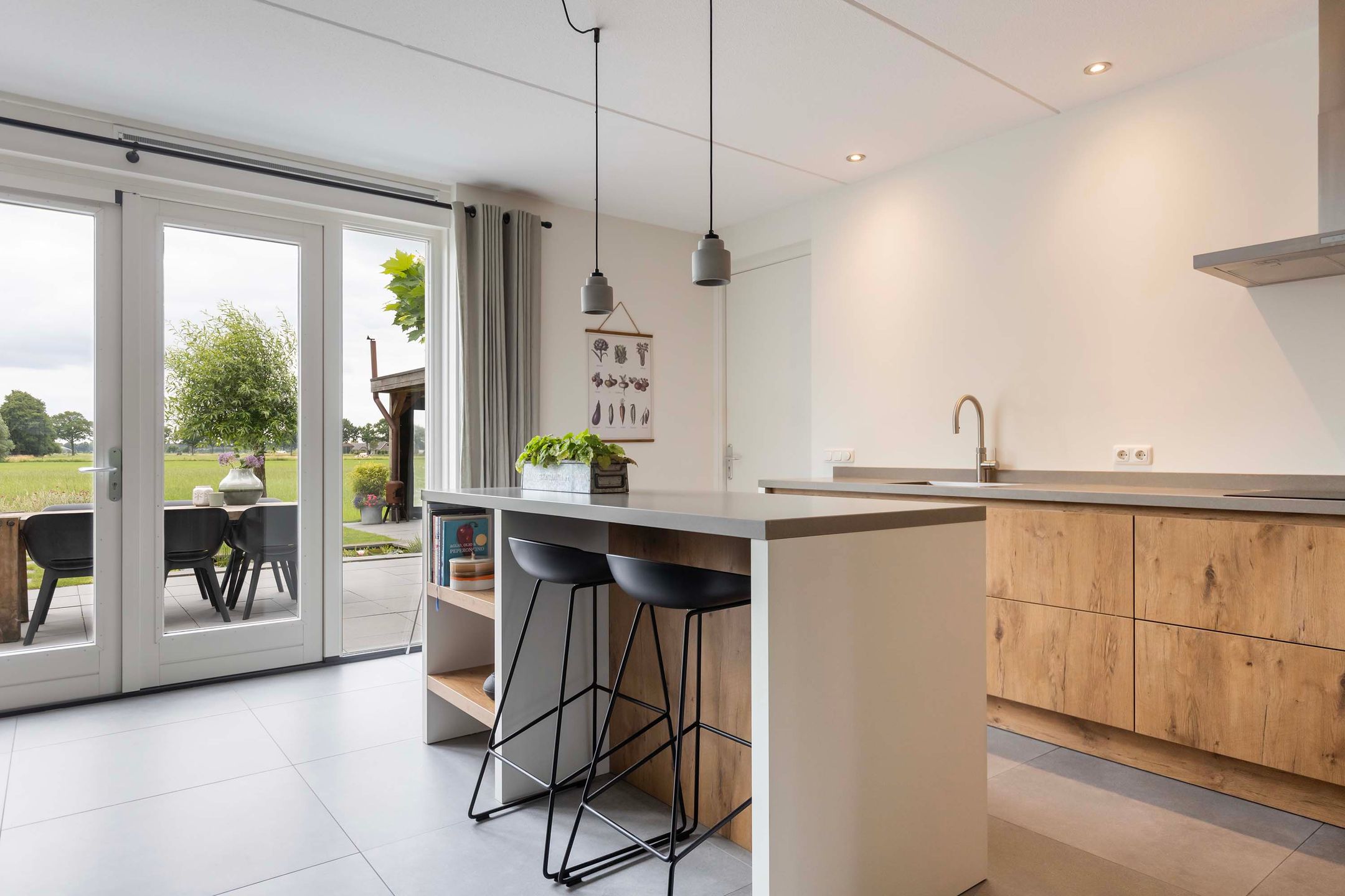 Photo 12 of Leigraaf 14-E