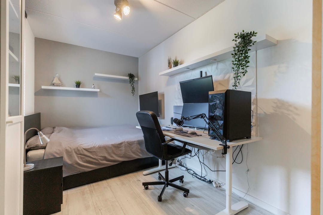 Photo 31 of Leigraaf 14-E