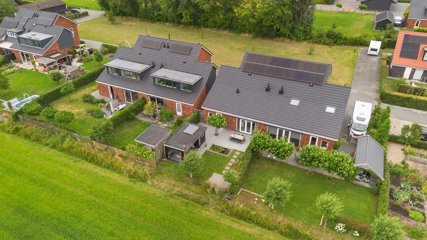 Photo 40 of Leigraaf 14-E