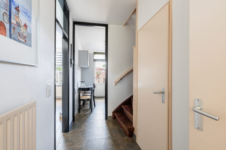 Foto 8 van Jan van Beaumontstraat 8