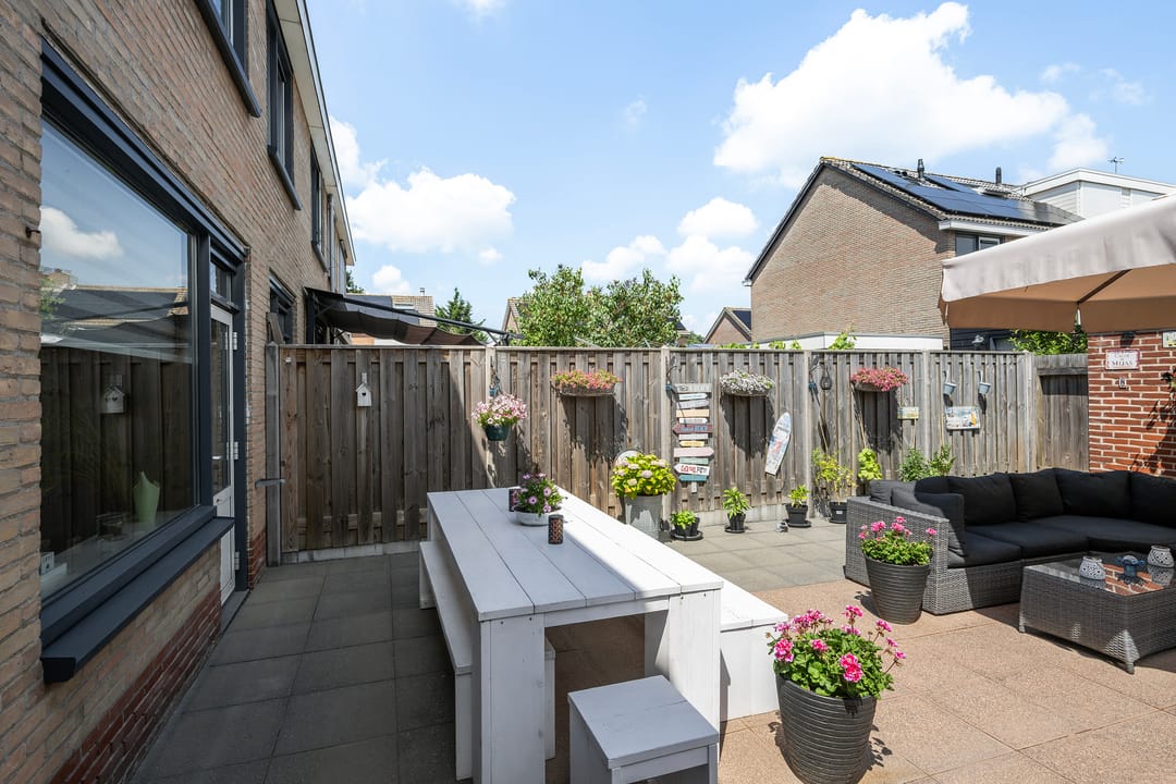 Photo 28 of Jan van Beaumontstraat 8