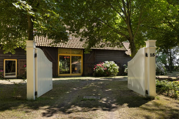 Photo 21 of Westduinweg 15