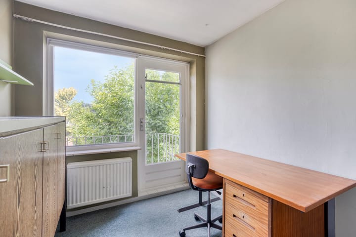 Photo 15 of Rulstraat 9