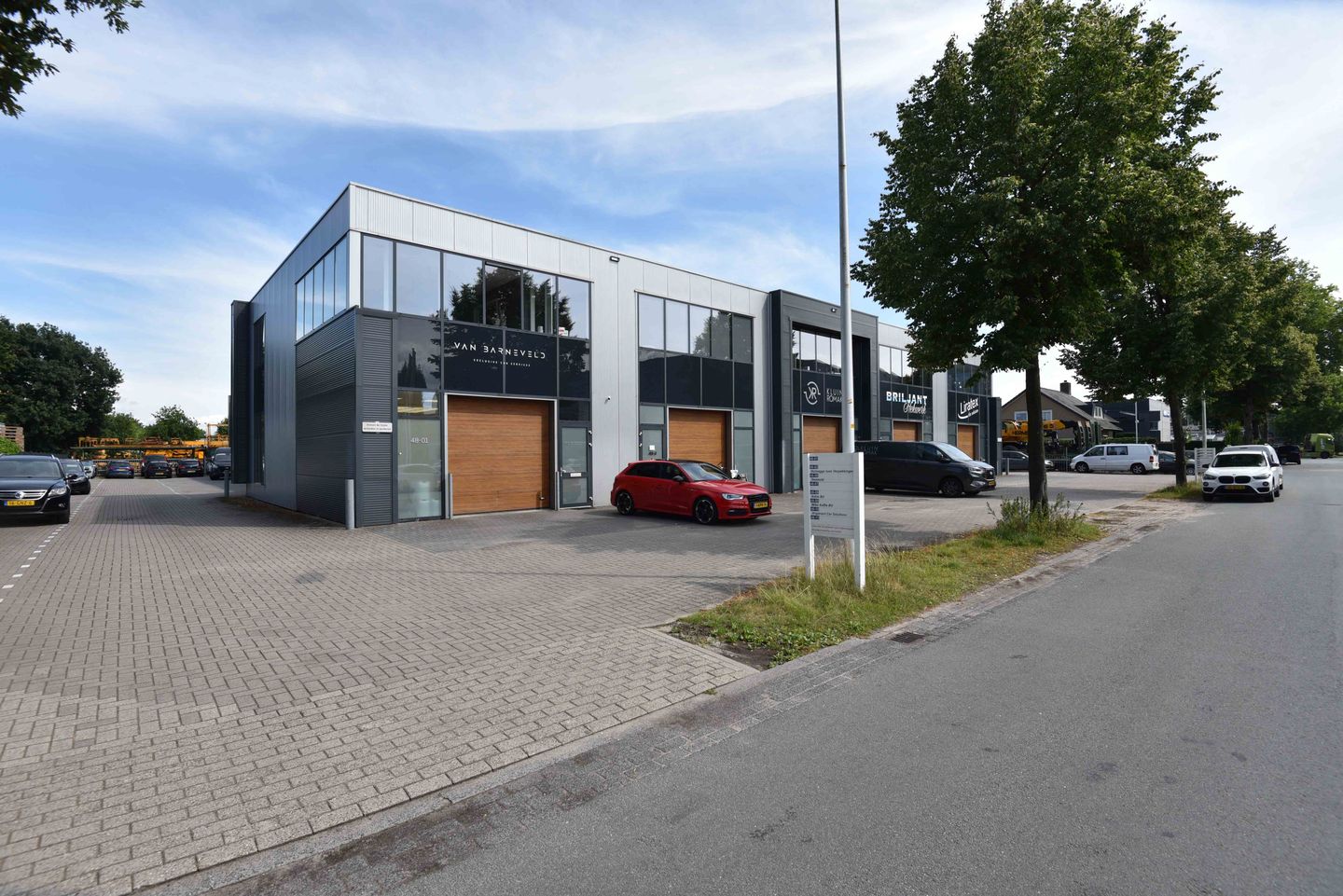 View photo 5 of Hammerstraat 48-08