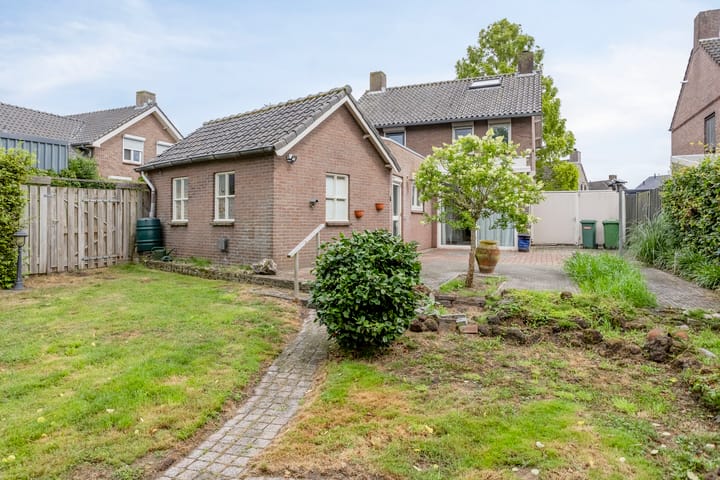 Foto 2 van Heuvel 11